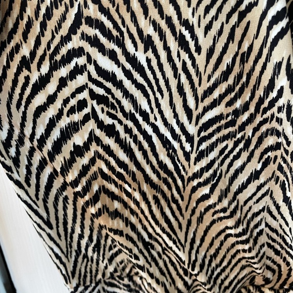 2/$40 NWT Banana Republic Faux wrap sleeveless dress, animal print, Size Small - Picture 10 of 12